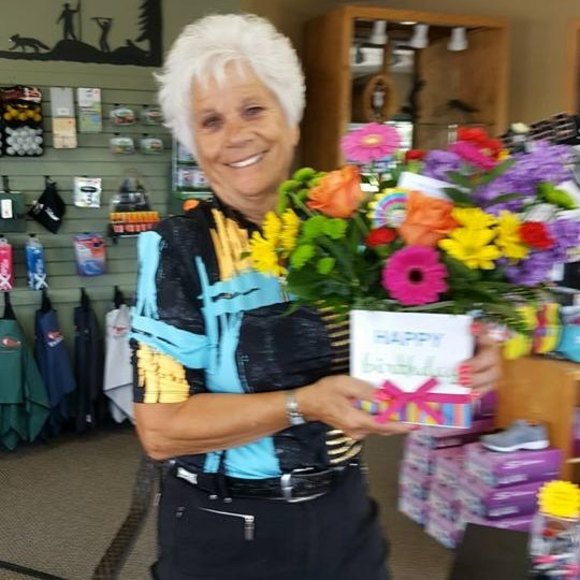 Meet your Posher, Helen - Picture 1 of 1